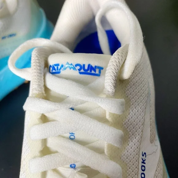 Brooks Catamount White / Iced Aqua / Blue - Picture 7 of 8